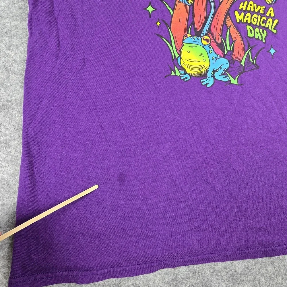 DOM Shirt Mens 2XL Have A Magical Day Frog Mushroom Graphic Tee Novelty Fantasy - Picture 4 of 7